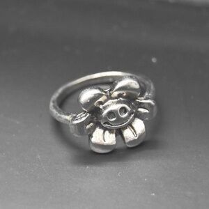 Happy Face Flower Ring